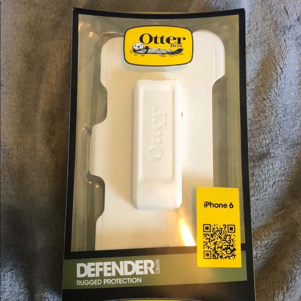 Otterbox Defender belt clip for iPhone 6/6S
